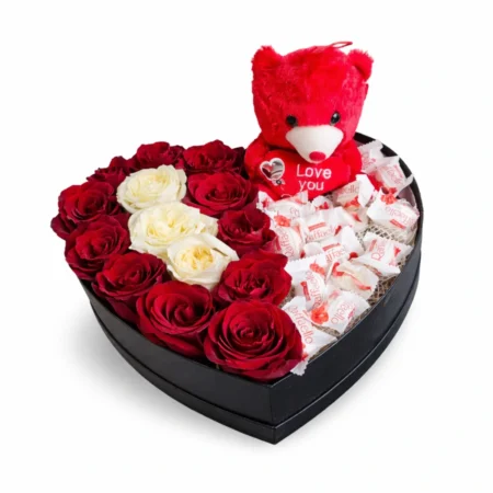 Kuti zemre me trëndafila të kuq e të bardhë dhe çokollata